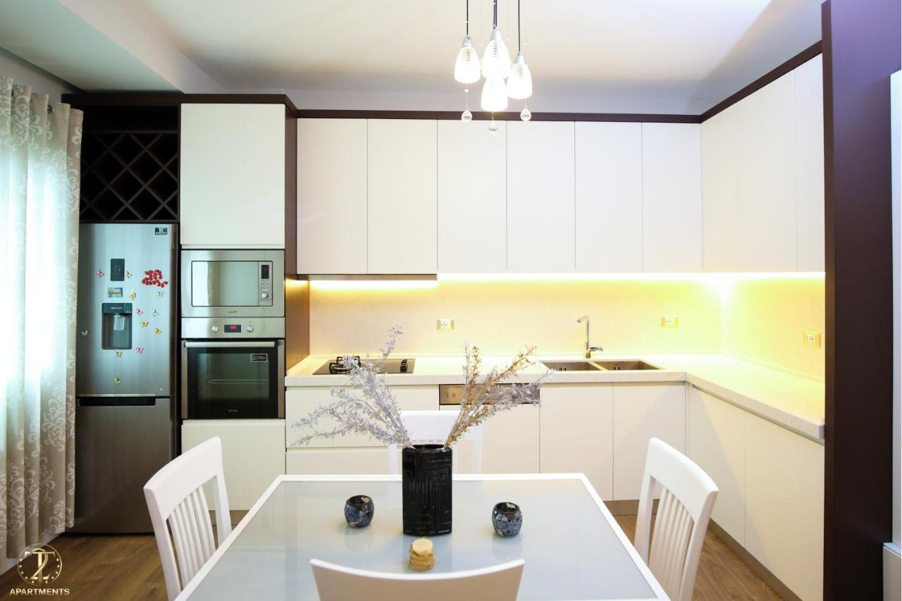 T2 City Apartments Avlonya Dış mekan fotoğraf