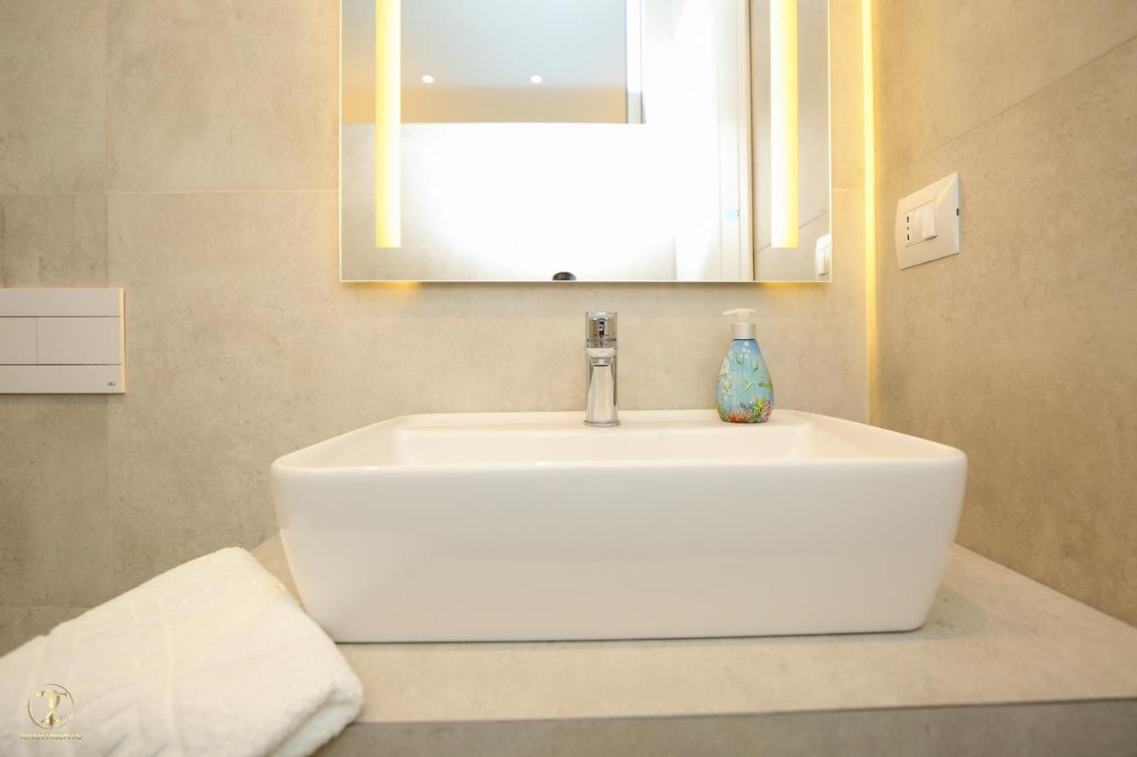 T2 City Apartments Avlonya Dış mekan fotoğraf